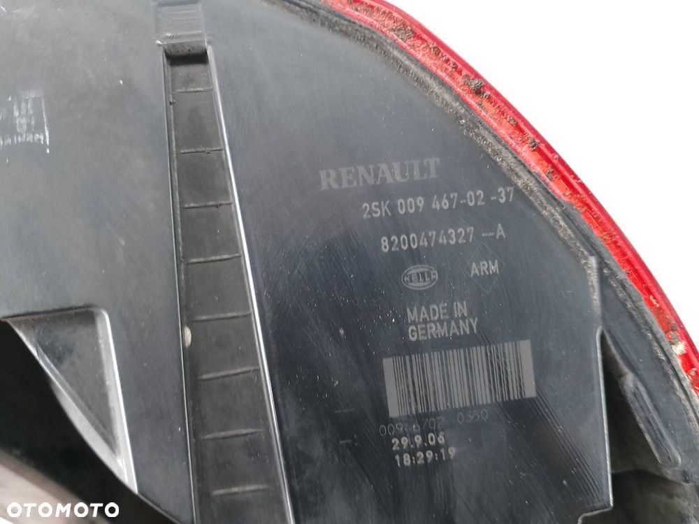 LAMPA TYLNA PRAWA RENAULT SCENIC II 8200474327 A 2SK009467-02 - 6