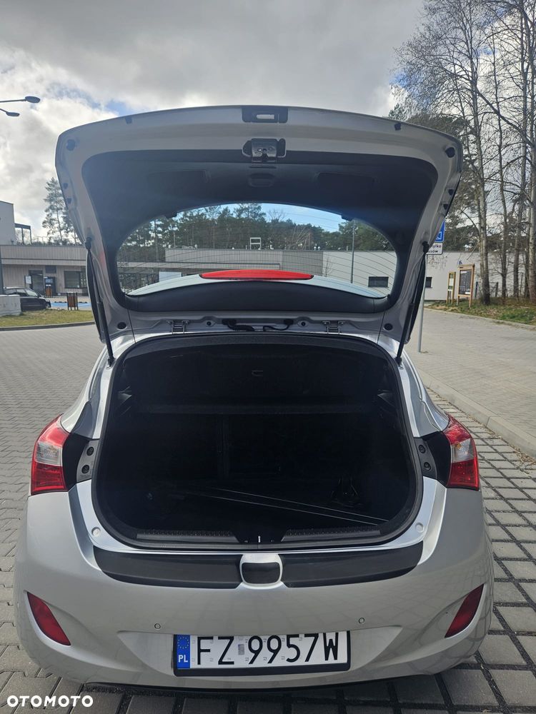 Hyundai i30 blue 1.6 GDI Style - 7