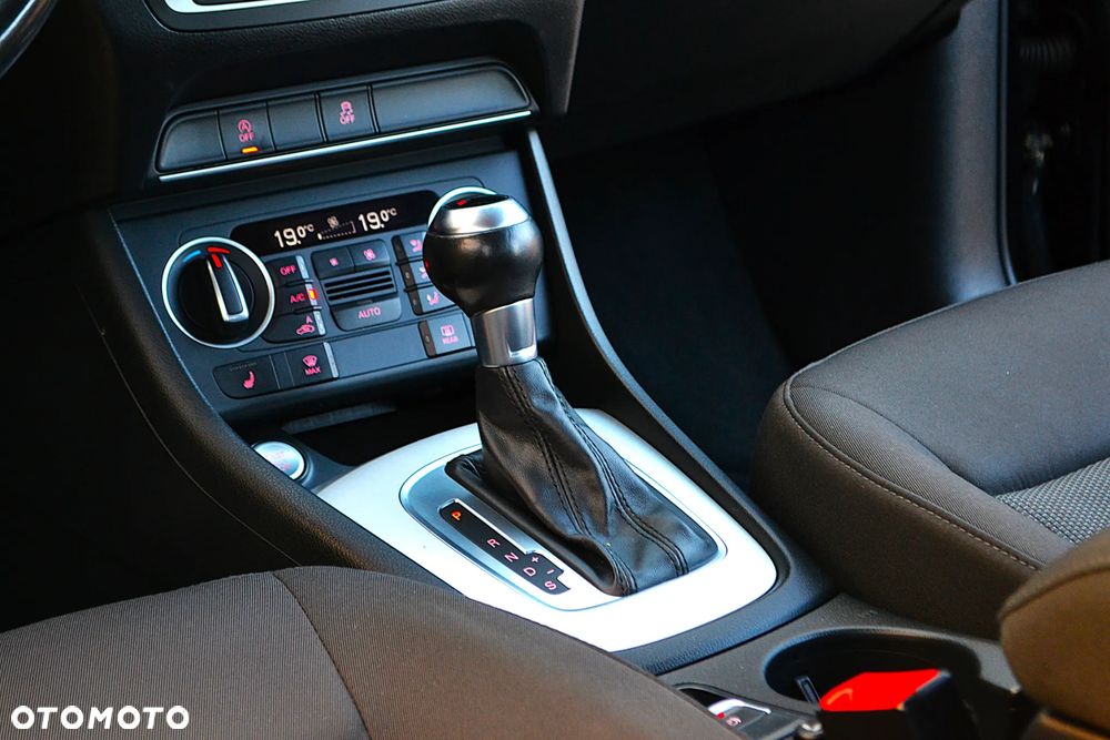 Audi Q3 1.4 TFSI Sport S tronic - 31