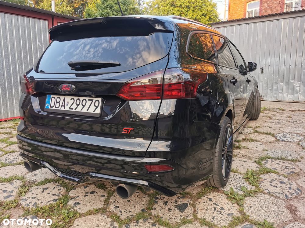 Ford Focus - 27