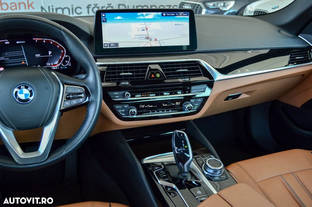BMW Seria 5 545e xDrive AT PHEV - 28