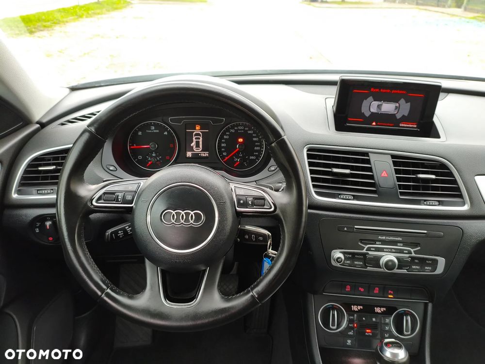 Audi Q3 2.0 TDI Quattro Design S tronic - 28