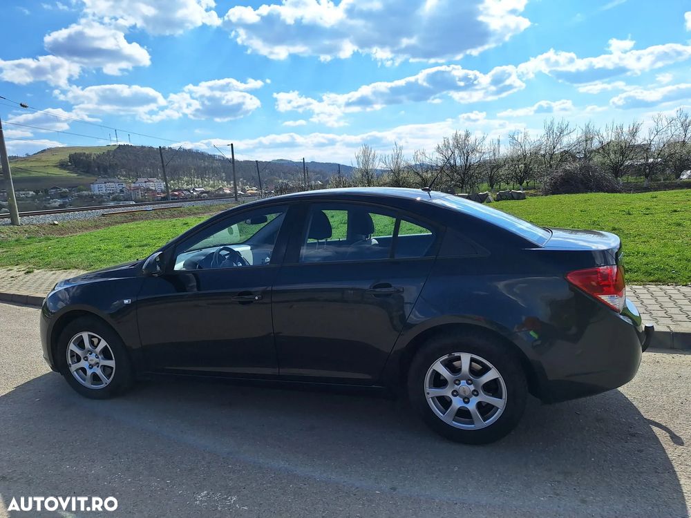 Chevrolet Cruze - 2