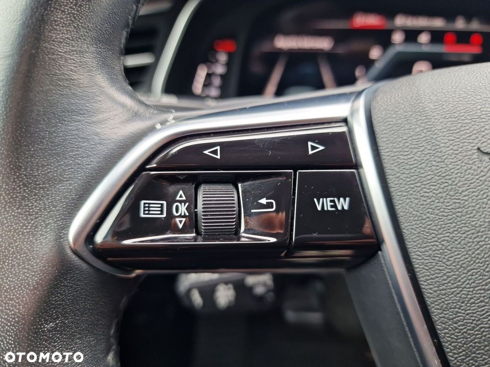 Audi A6 Avant - 32