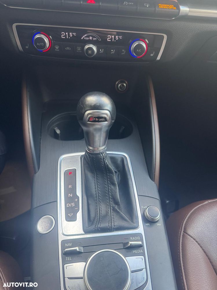 Audi A3 1.8 TFSI Stronic Ambiente - 29
