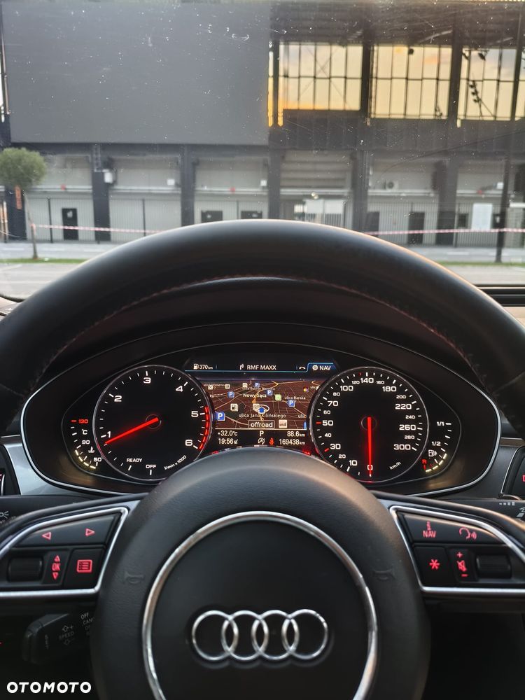 Audi A6 Avant 2.0 TDI Ultra S tronic - 8