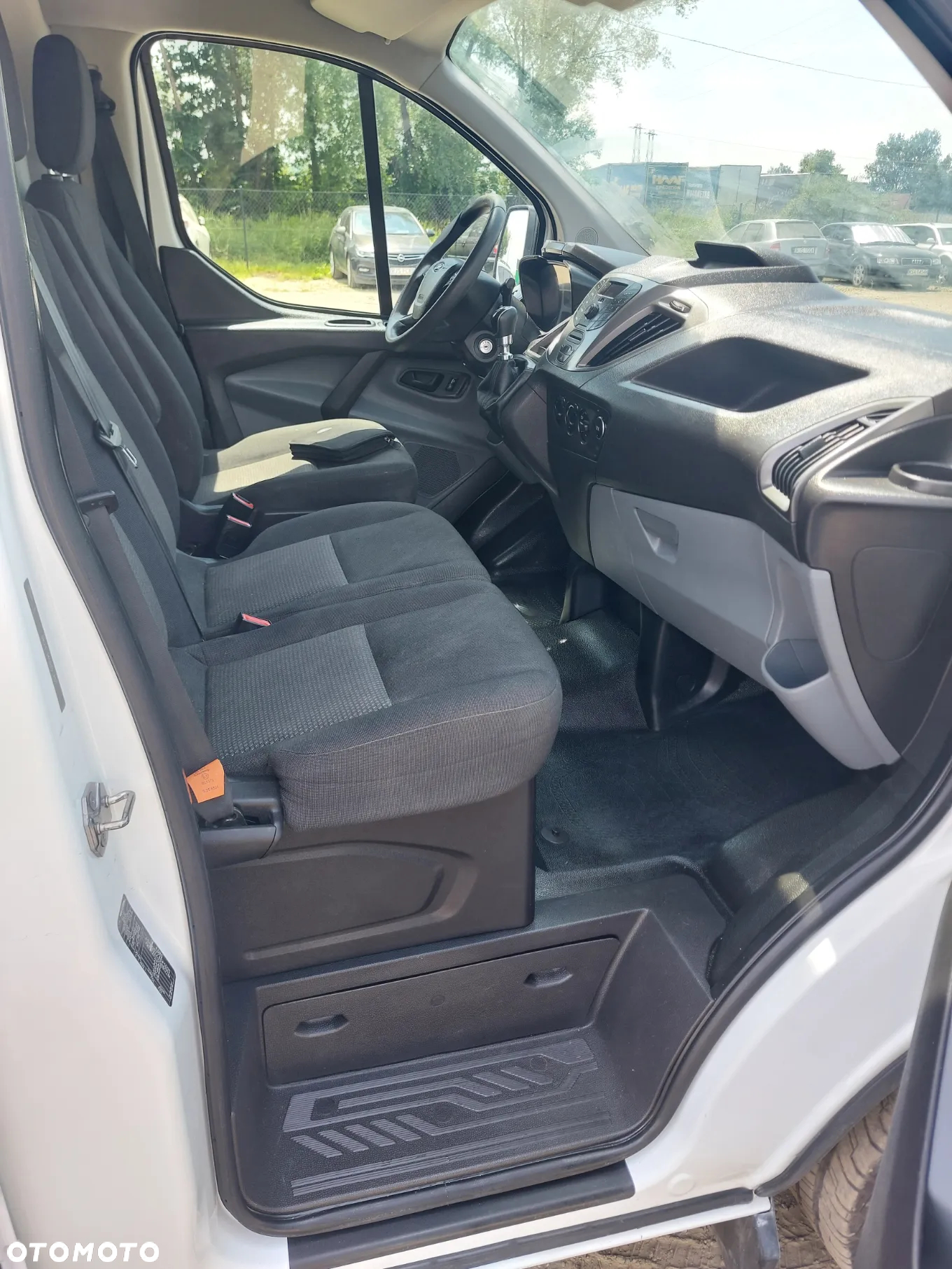 Ford Transit Custom - 21