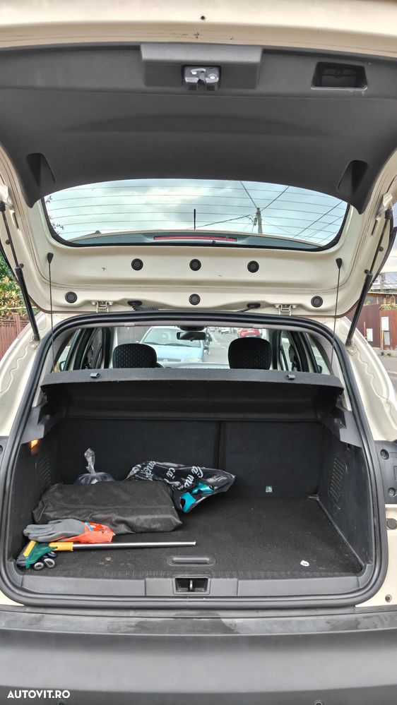 Renault Captur ENERGY TCe EDC Zen - 4