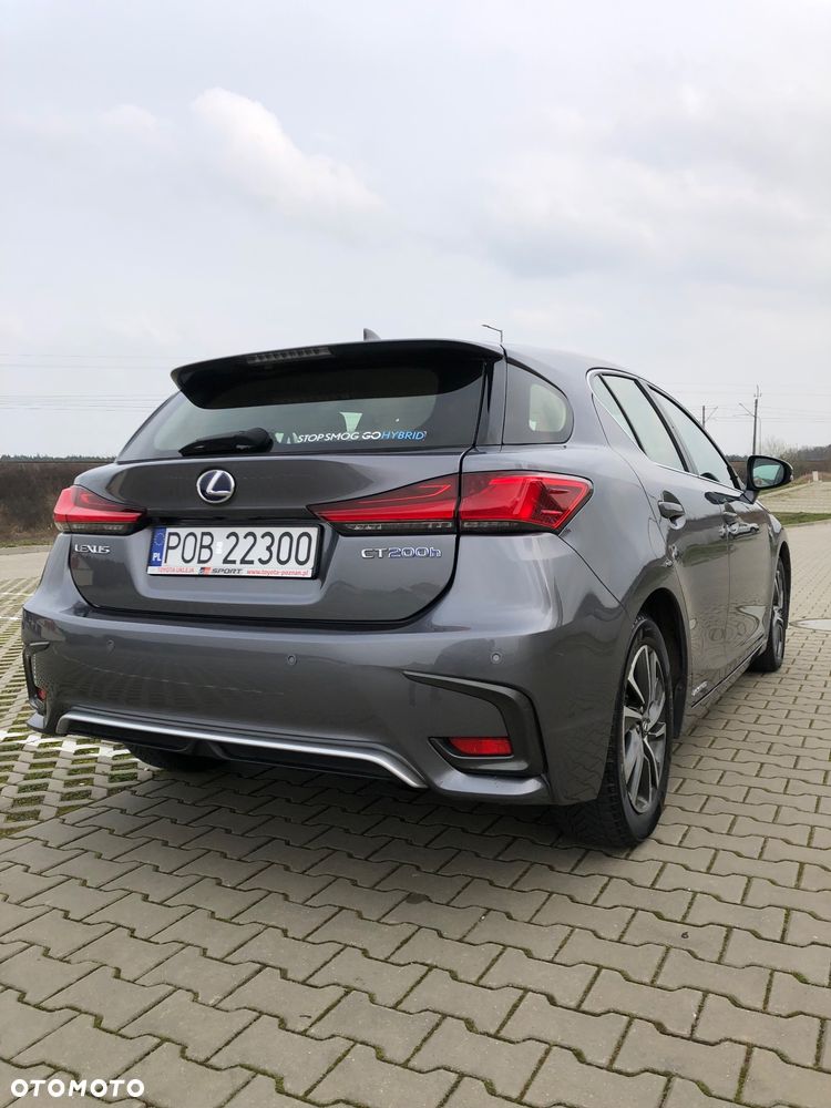 Lexus CT 200h Elegance - 2