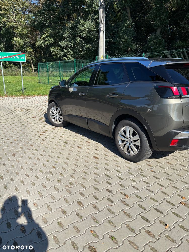 Peugeot 3008 1.5 BlueHDi Active S&S EAT8 - 6