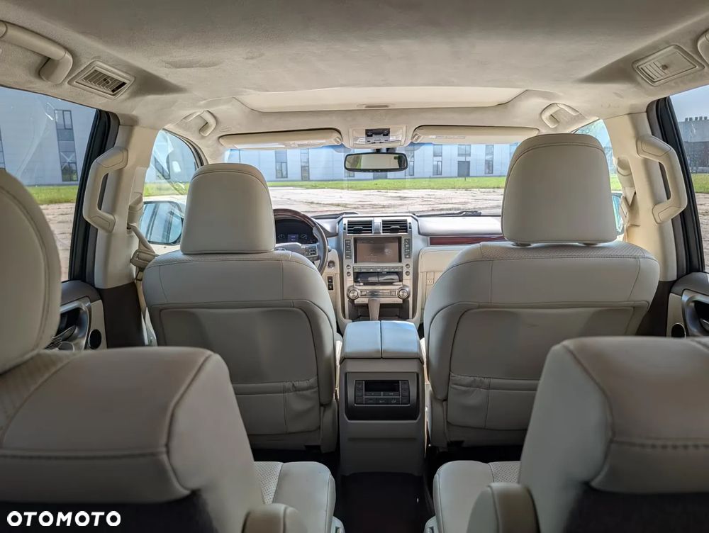 Lexus GX - 15