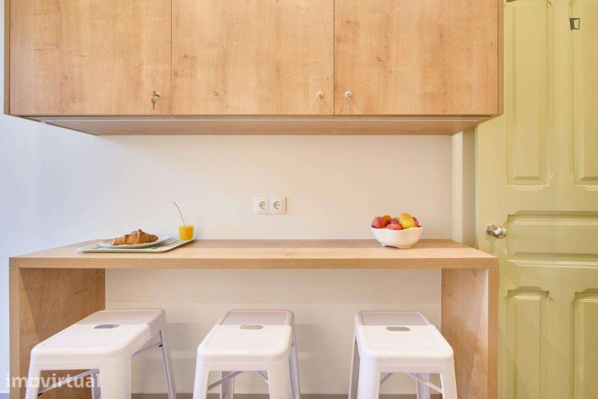 Quarto - localizado em Alcântara Lisbon - Grande imagem: 5/37