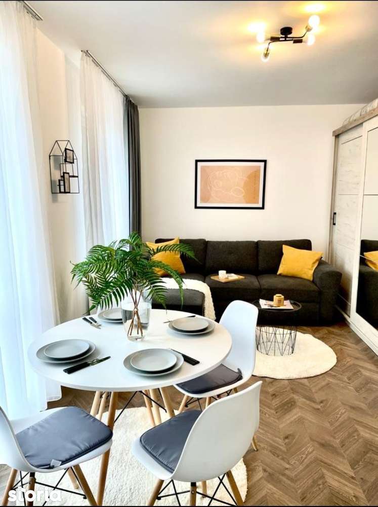 Garsoniera regim hotelier zona Hotel Diana - Imagine principală: 3/8