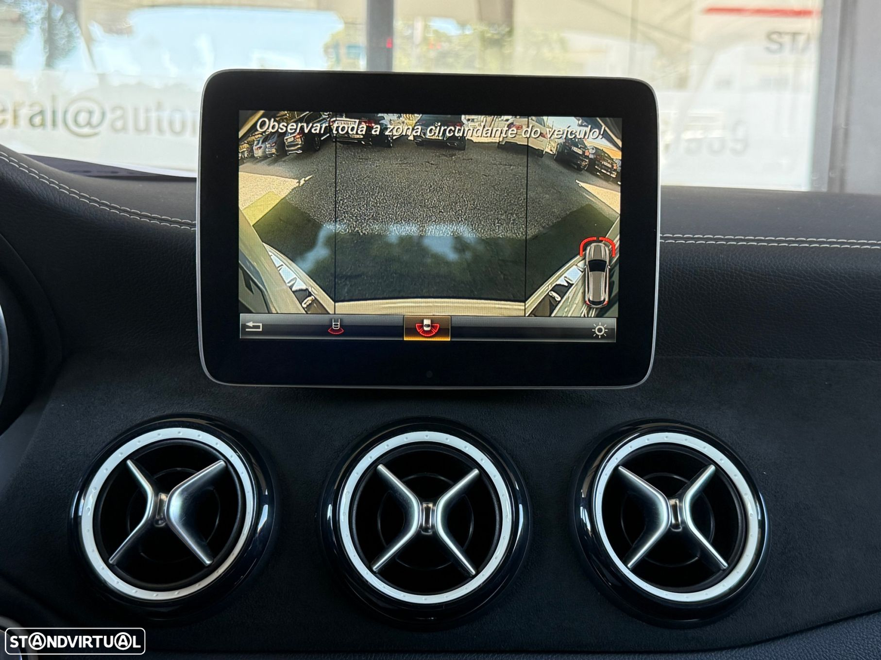 Mercedes-Benz GLA 220 d AMG Line - 24