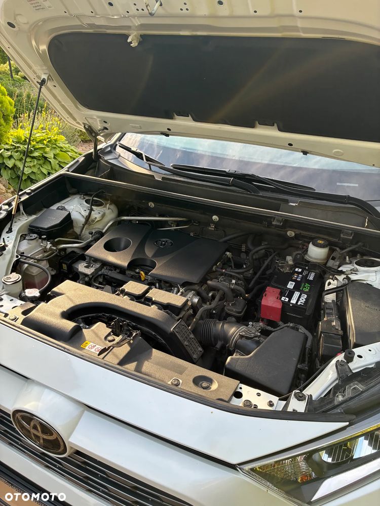 Toyota RAV4 - 11