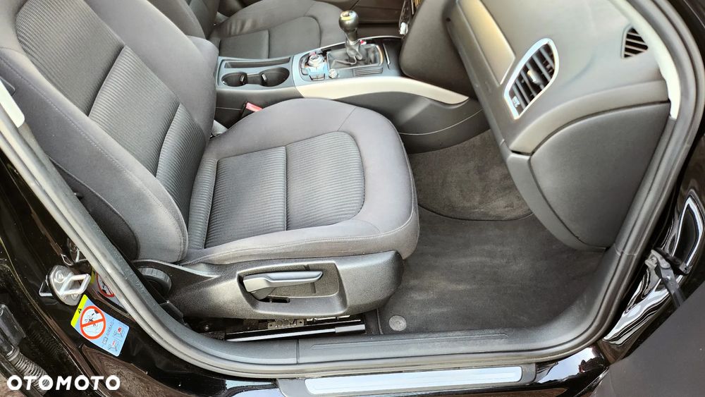 Audi A4 Limousine - 6