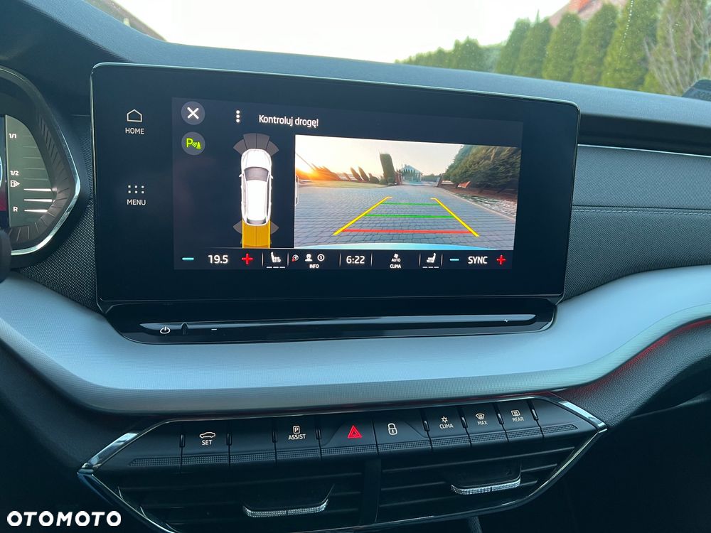 Skoda Octavia 2.0 TSI 4x4 Style DSG - 25