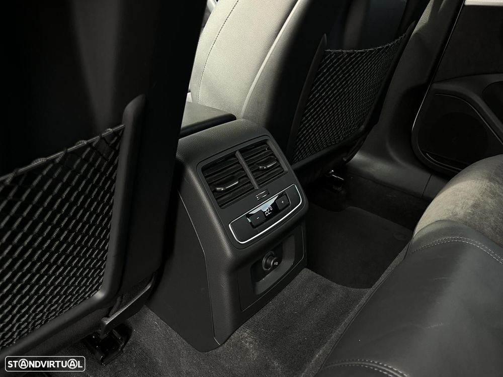 Audi A4 Avant 2.0 TDI S-line - 29