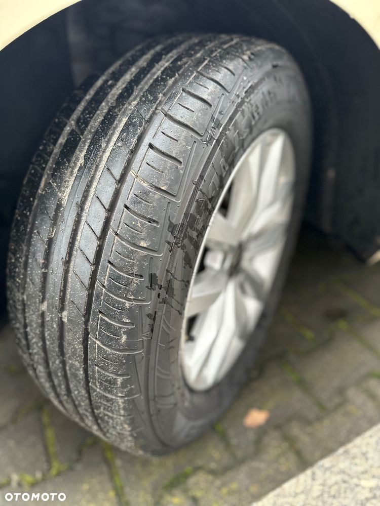 Volkswagen Passat 2.0 TDI SCR - 33