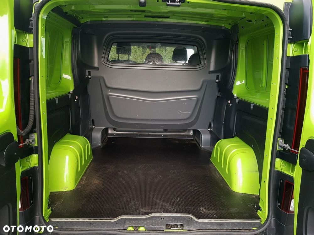 Renault Trafic - 19