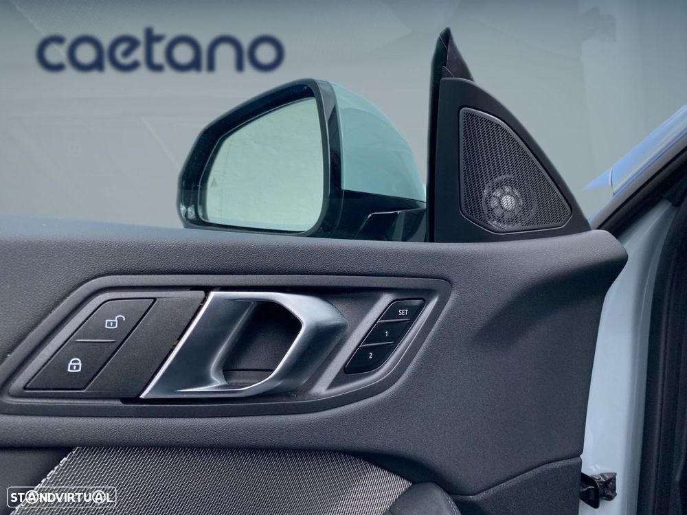 BMW 220 Gran Coupé Pack Desportivo M - 17