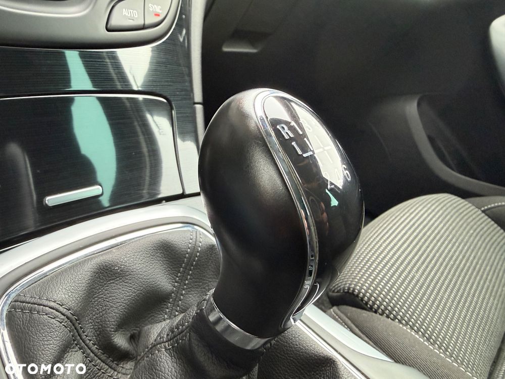 Opel Insignia 1.4 Turbo ecoFLEX Start/Stop Business Innovation - 23