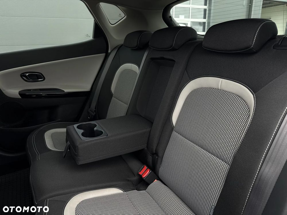 Kia Ceed 1.6 GDI L - 27