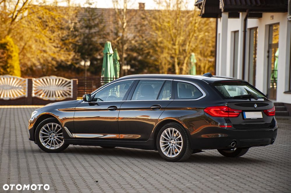 BMW Seria 5 520d - 11