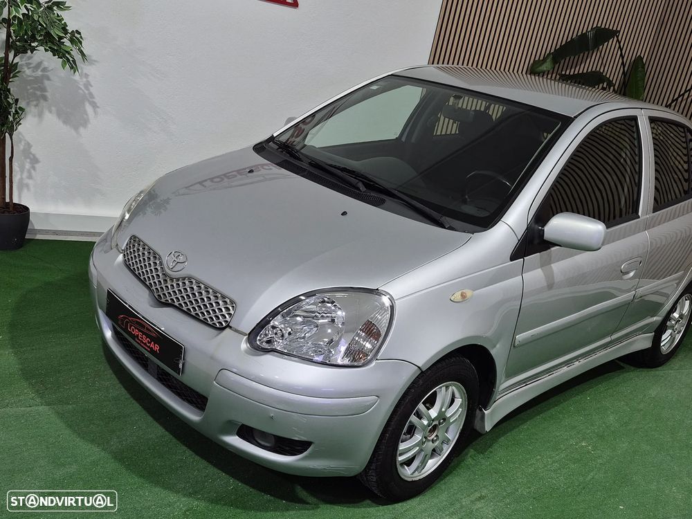 Toyota Yaris 1.0 Sol MMT AC - 3