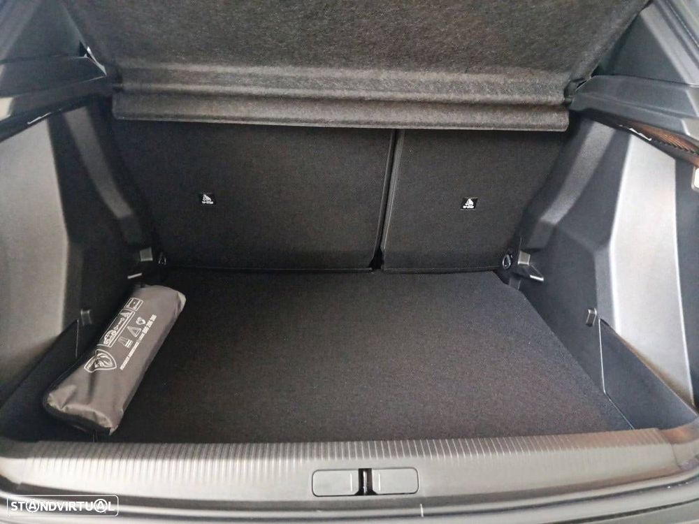 Peugeot 2008 1.2 Hybrid Allure e-DCS6 - 6