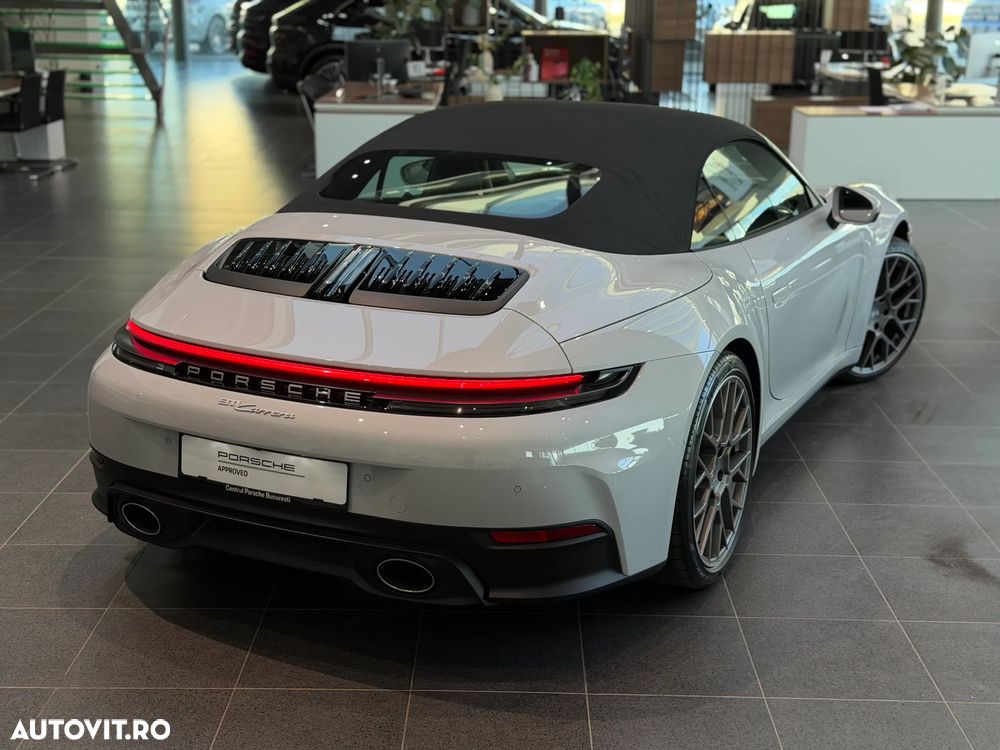 Porsche 911 Carrera PDK - 4