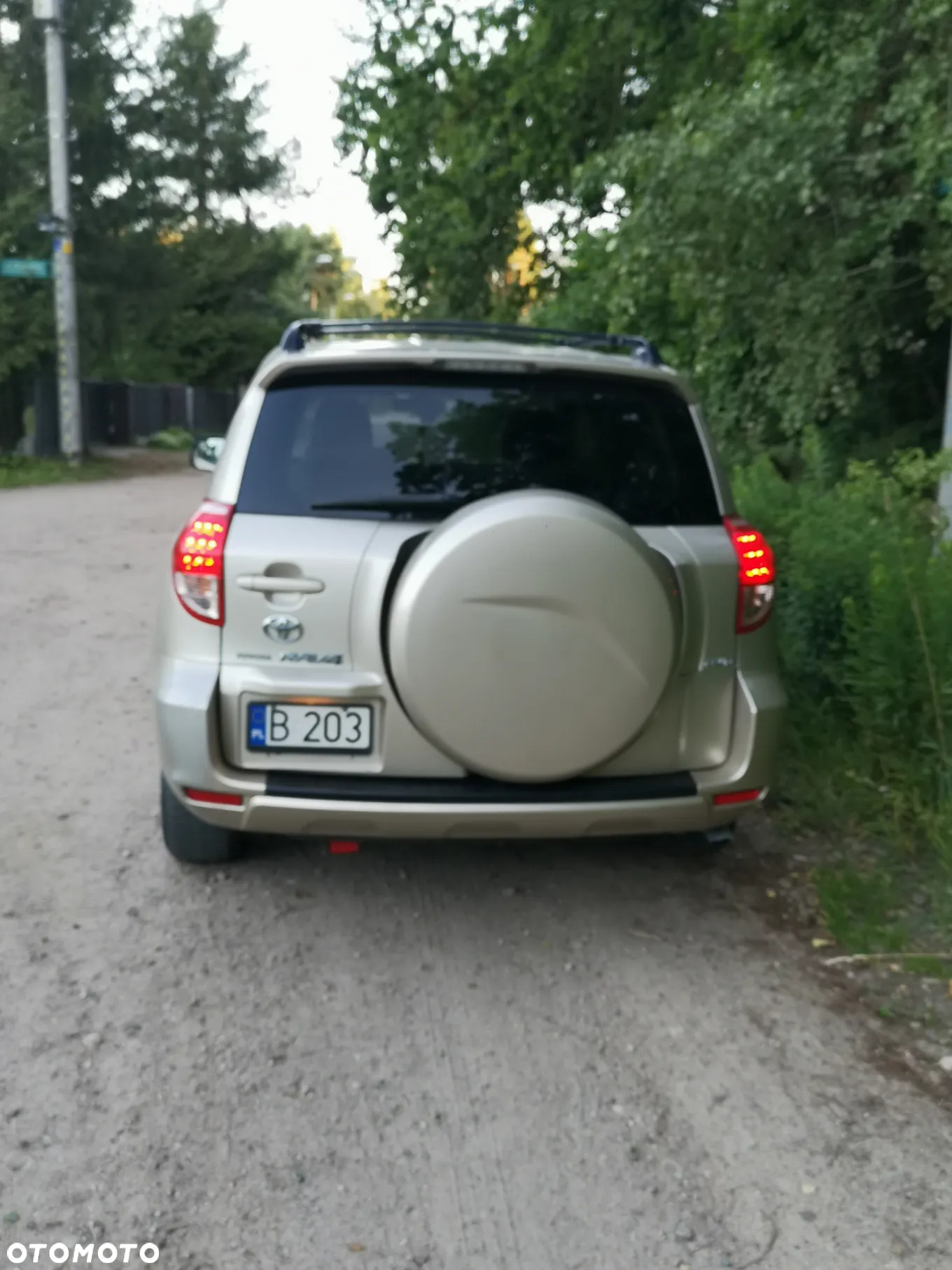 Toyota RAV4 - 14