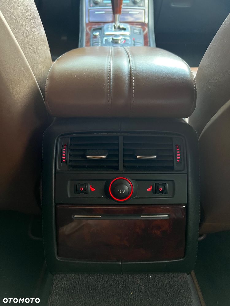 Audi A8 4.2 TDI L Quattro - 17