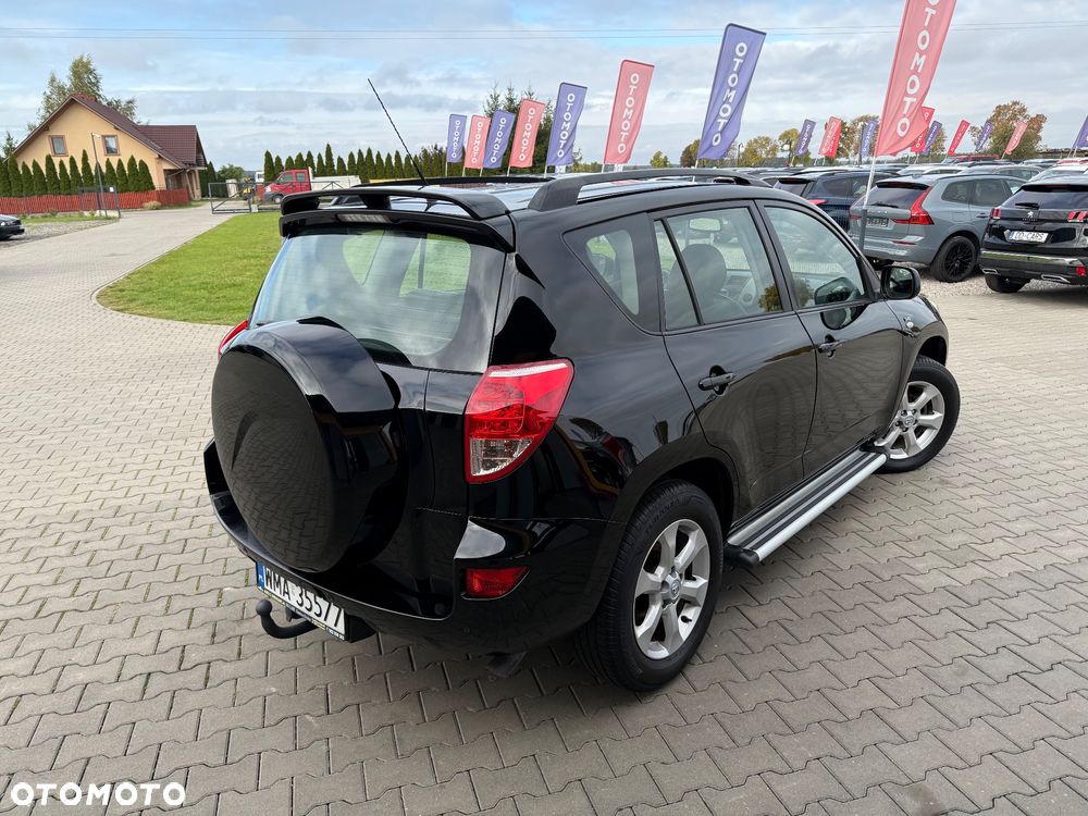 Toyota RAV4 2.2 D-4D Sol - 3