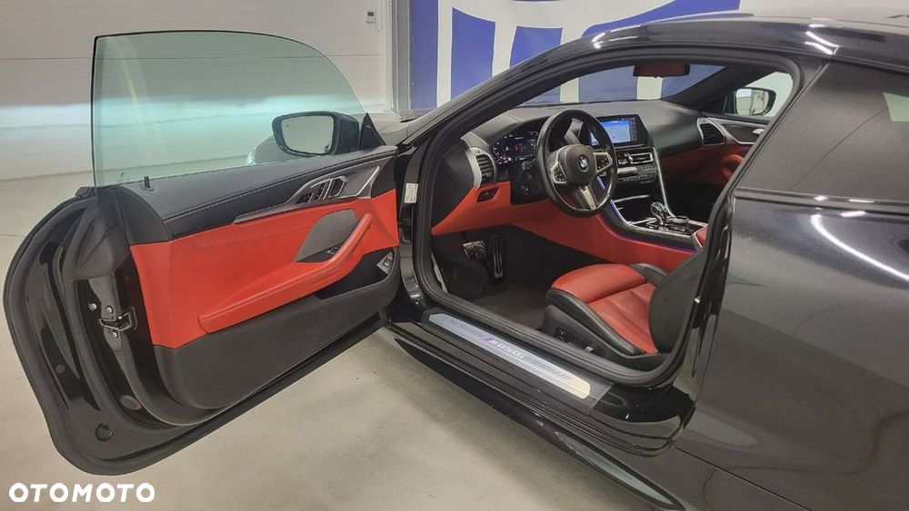 BMW Seria 8 M850i xDrive - 11