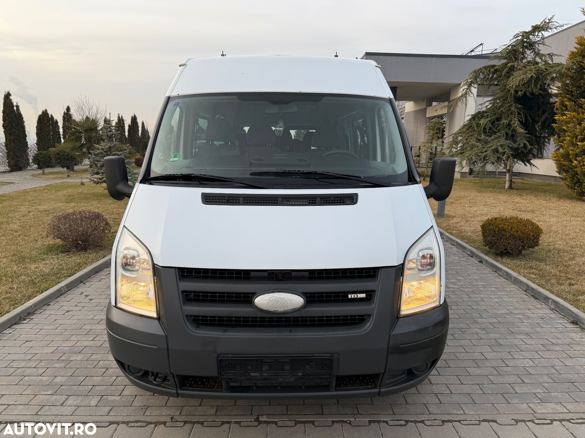 Ford Transit - 2