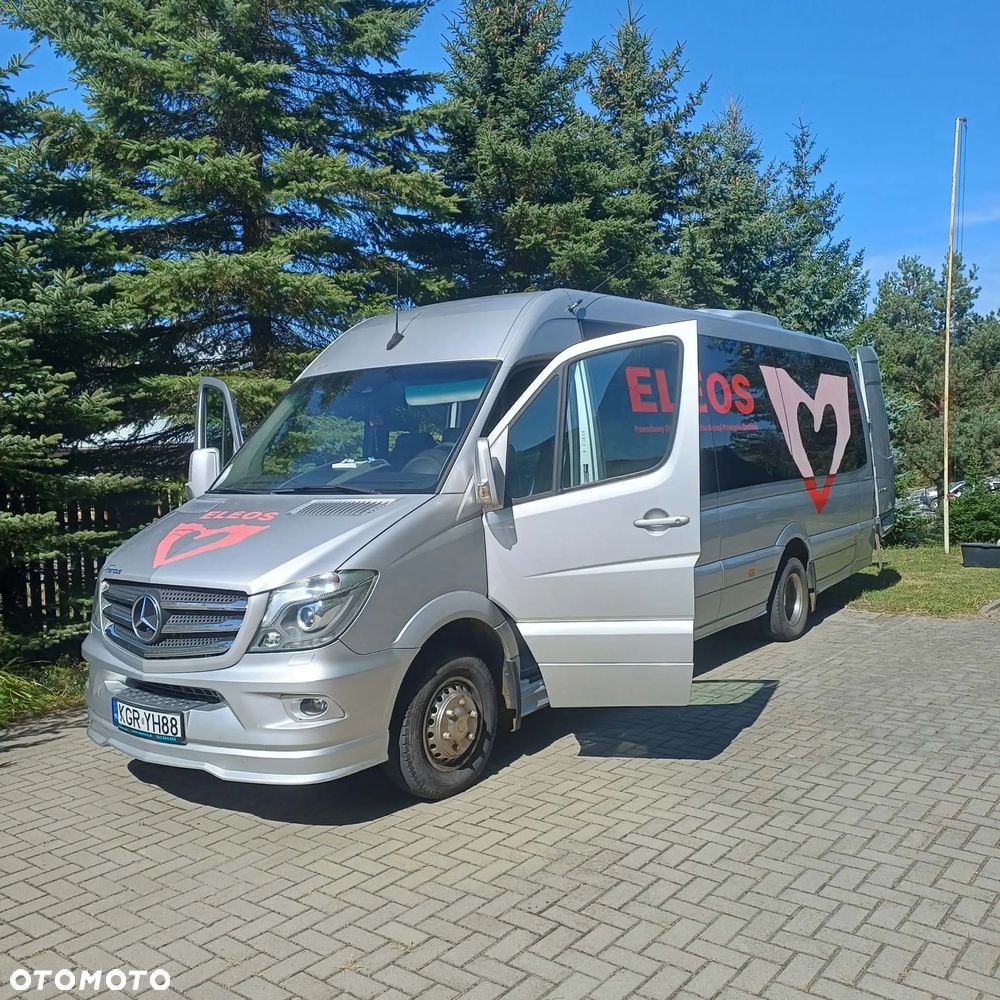 Mercedes-Benz Sprinter - 5
