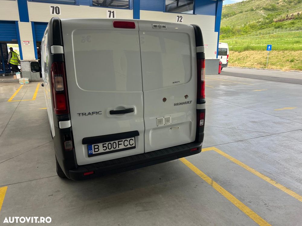 Renault TRAFIC - 4