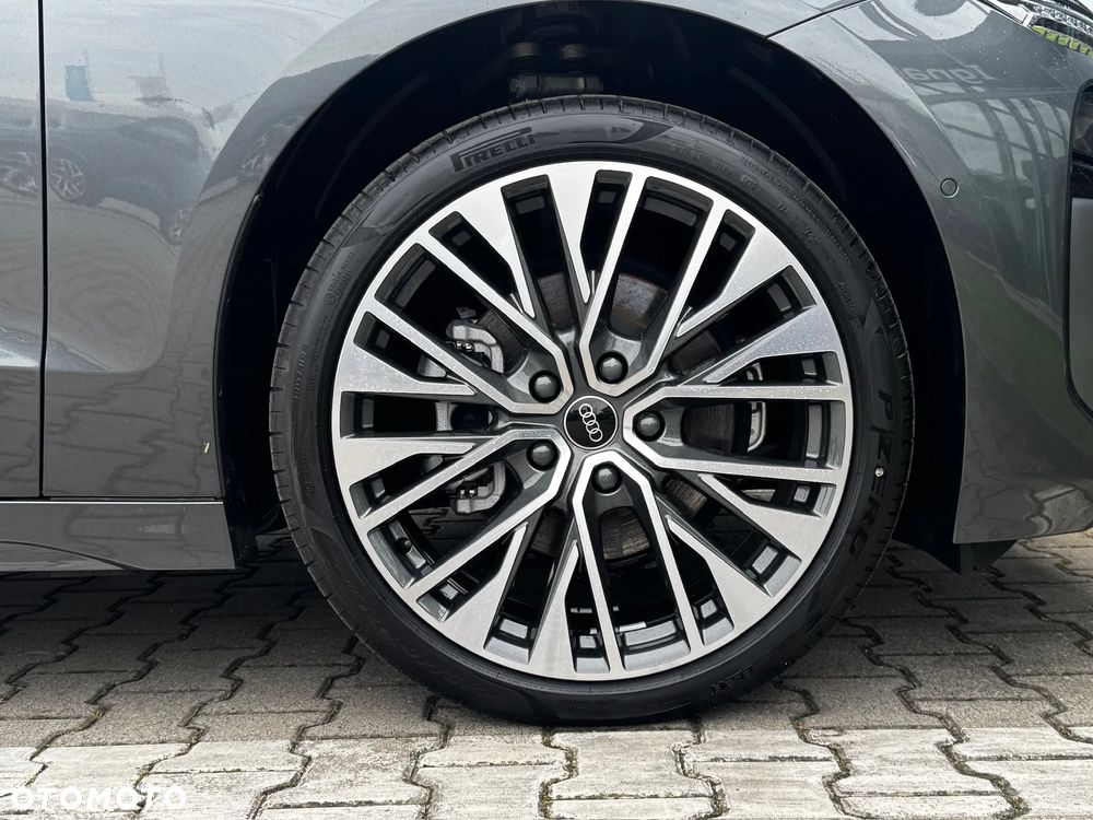Audi A6 Avant e-tron - 10
