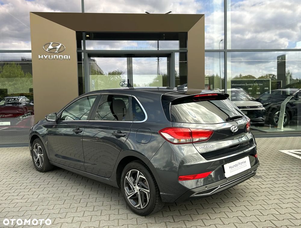 Hyundai i30 1.5 DPI Comfort - 9
