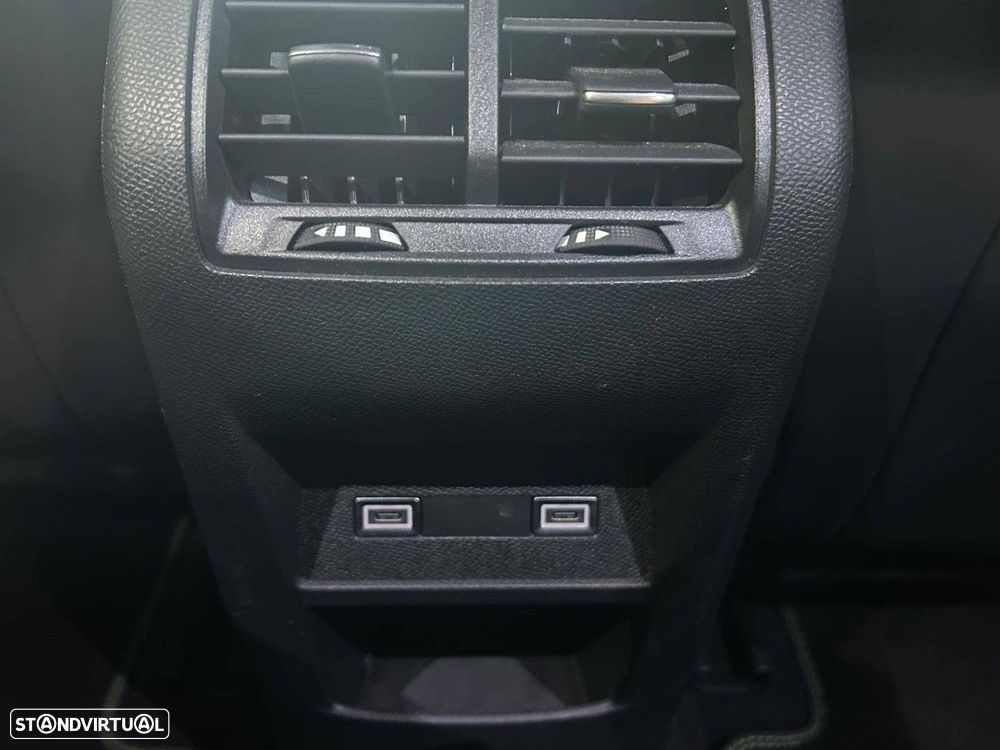 Peugeot 308 SW 1.6 Hybrid GT e-EAT8 - 13