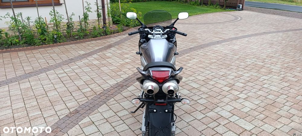 Yamaha FZ6 - 6