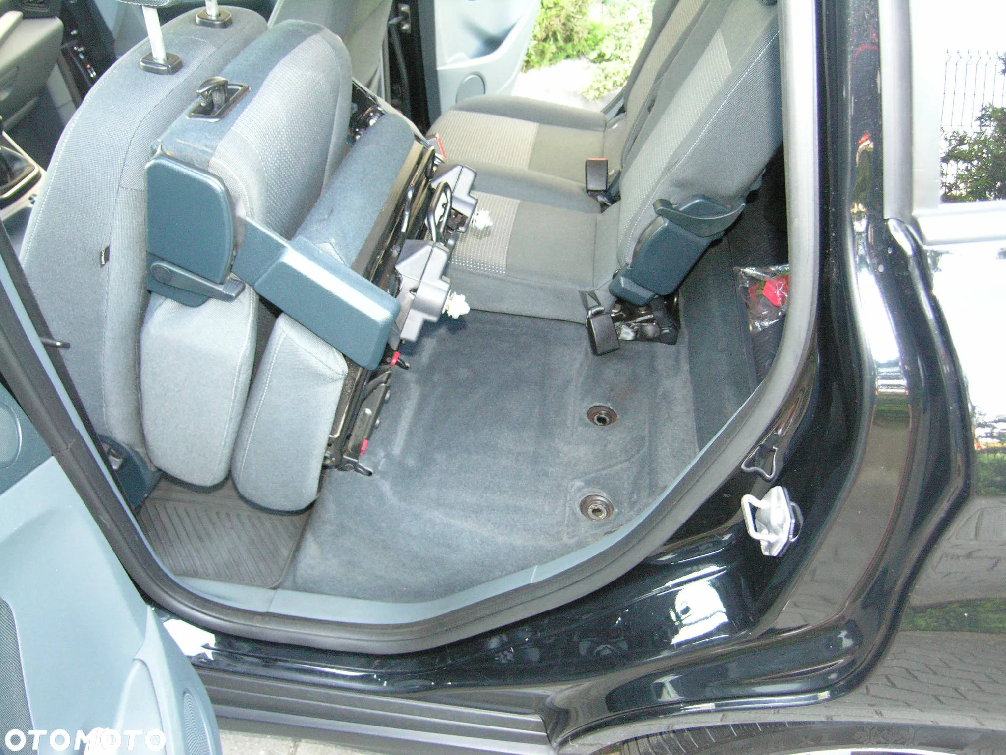 Ford C-MAX 1.6 TDCi Start-Stop-System Business Edition - 11