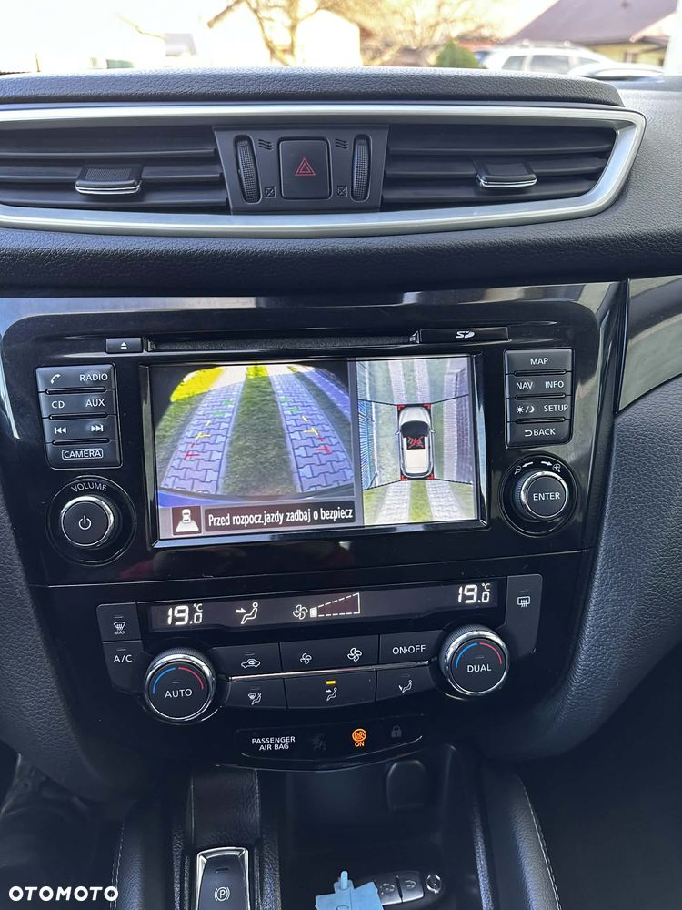 Nissan Qashqai 1.2 DIG-T N-Vision EU6 - 8