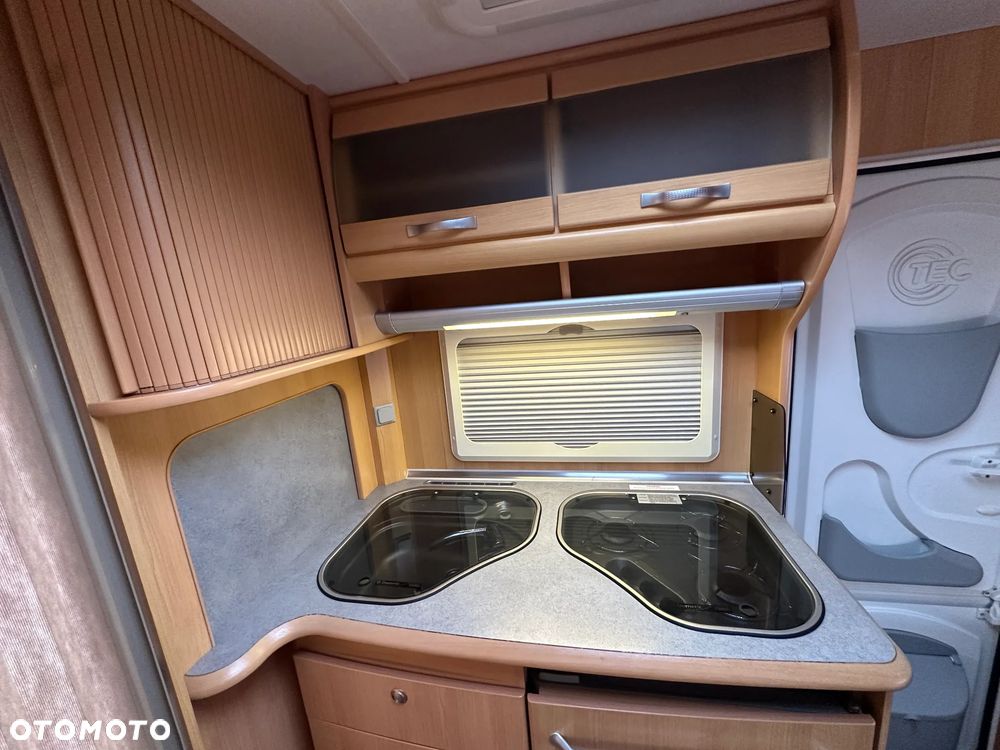 TEC 430 TRAVEL KING z napędem i przedsionkiem Isabella. - 18