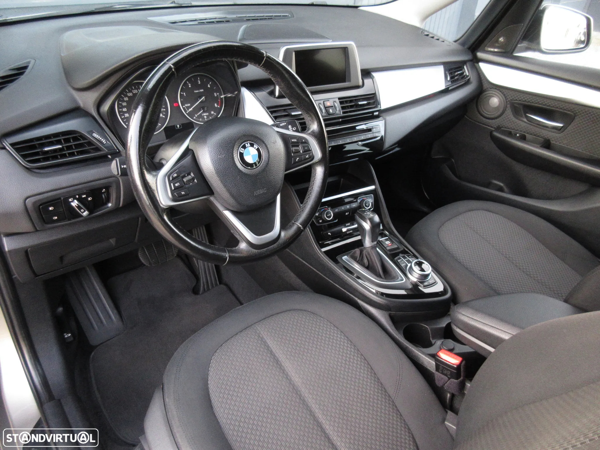 BMW 216 Gran Tourer d Advantage Auto - 23