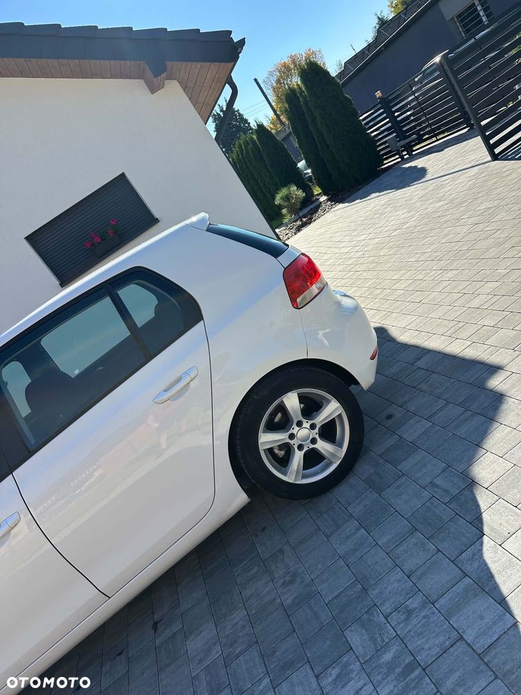 Volkswagen Golf - 16