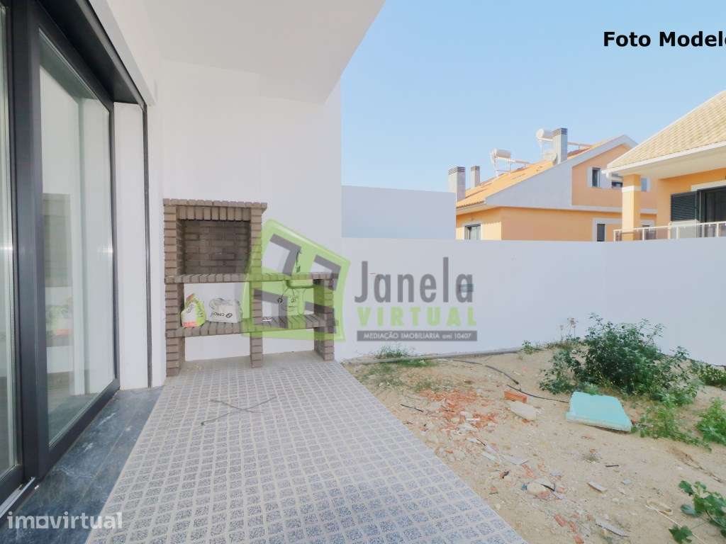 Moradia Geminada T3 em Construção | Fernão Ferro - Grande imagem: 3/22