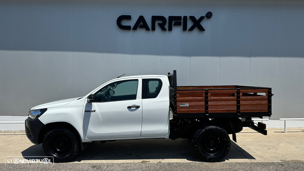 Toyota Hilux 2.4 D-4D 4X4