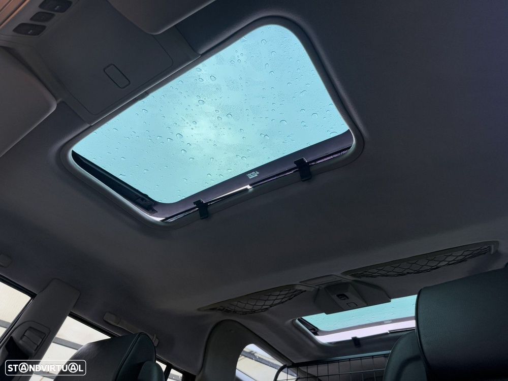 Land Rover Discovery - 25